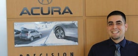 Staff member Omid Taheri from ID_29a101030d5d