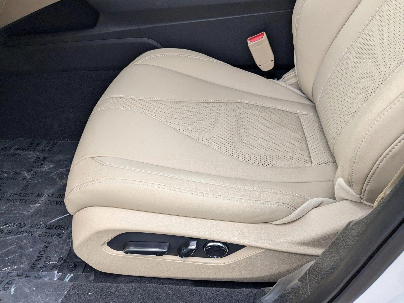 2025 Acura TLX Technology photo 4