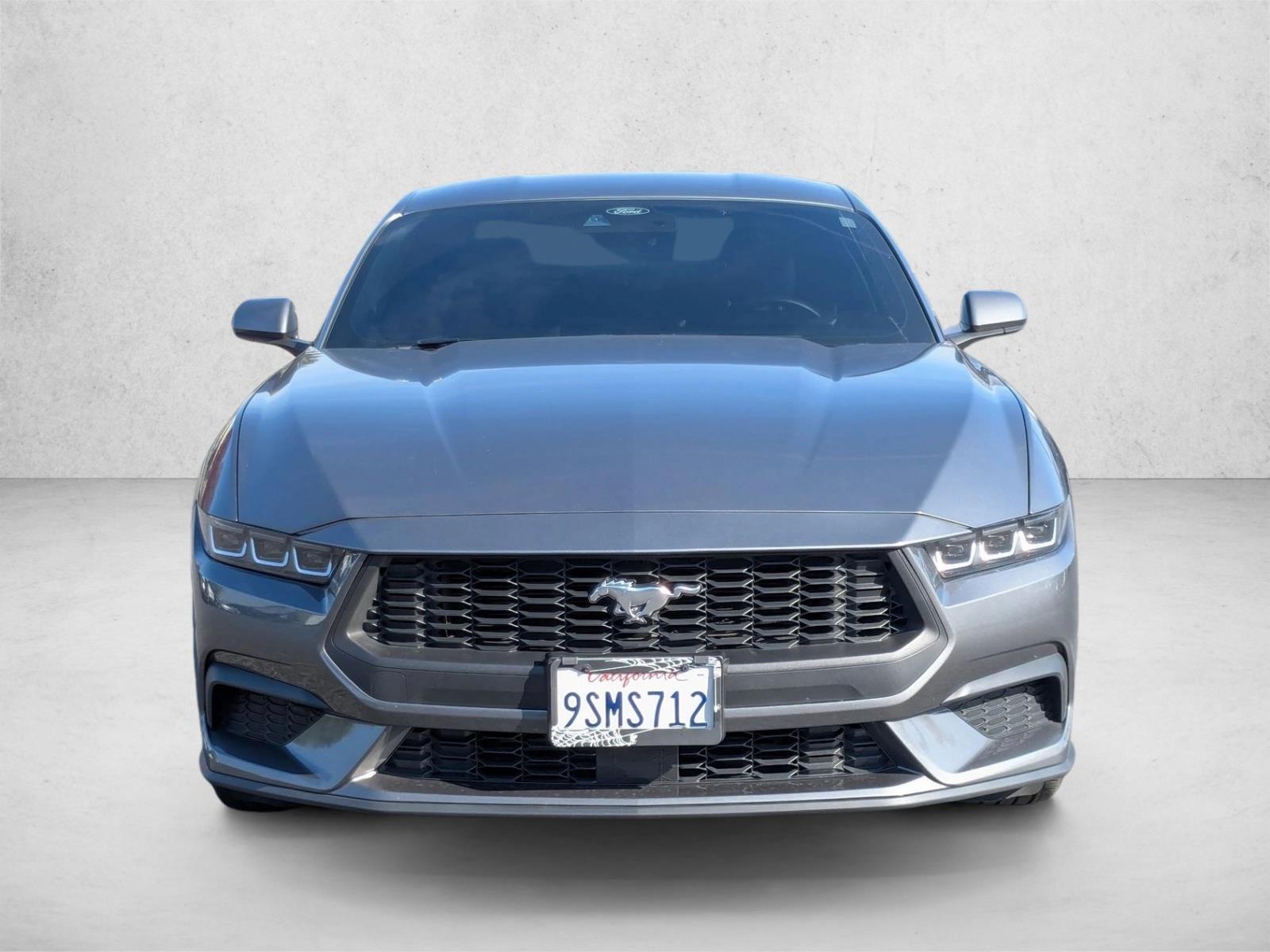 2025 Ford Mustang EcoBoost Premium photo 2