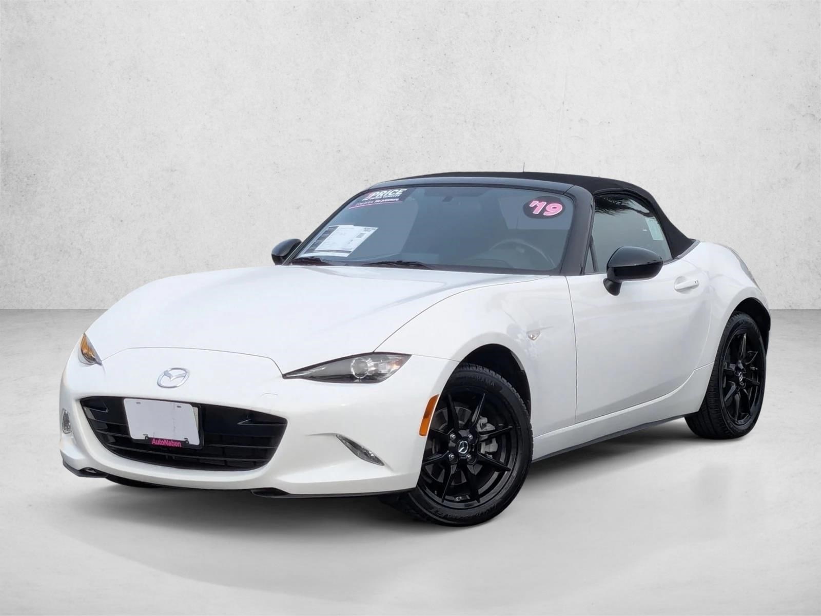 2019 Mazda MX-5 Miata Sport