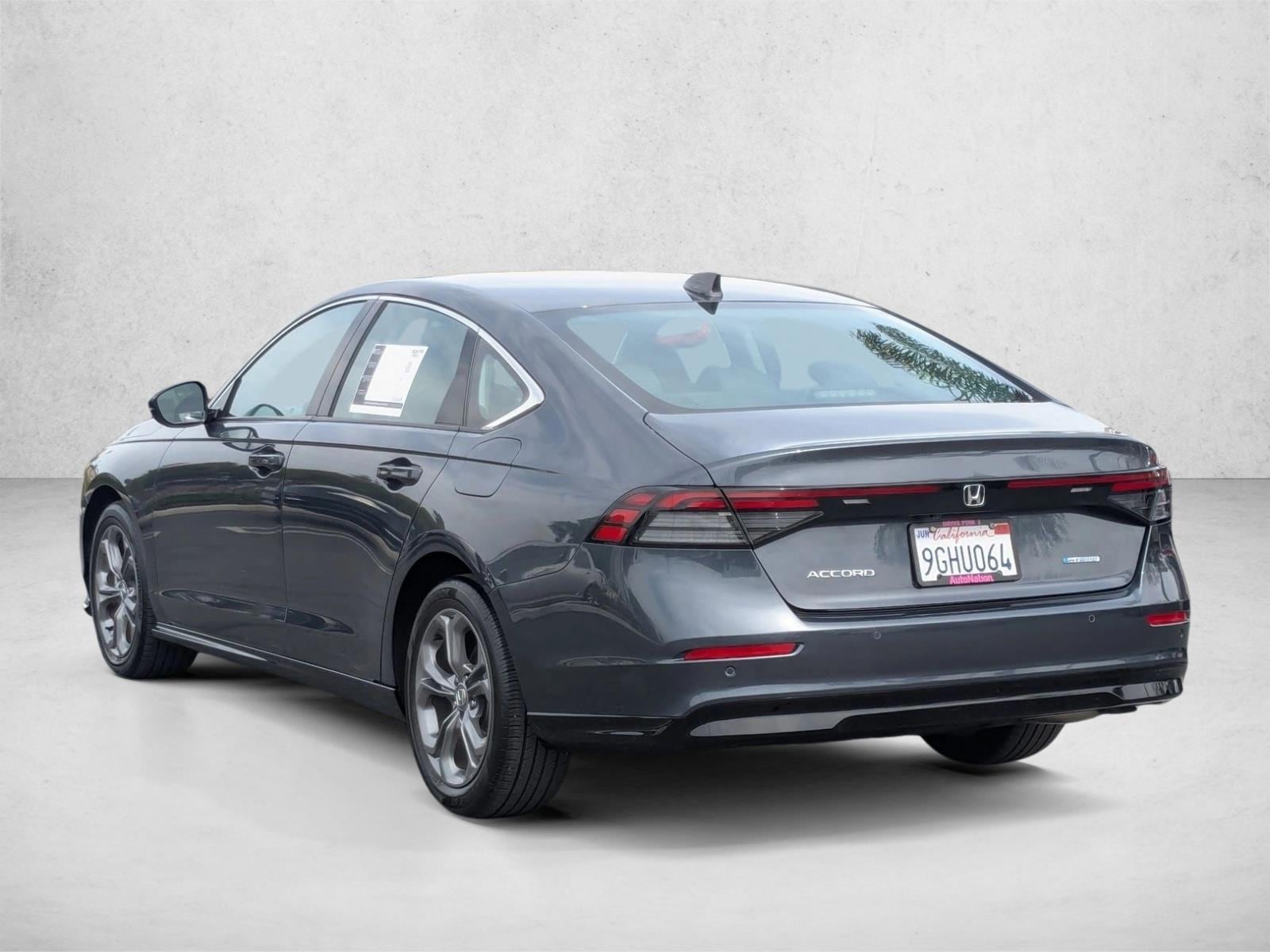 2023 Honda Accord Hybrid EX-L photo 3