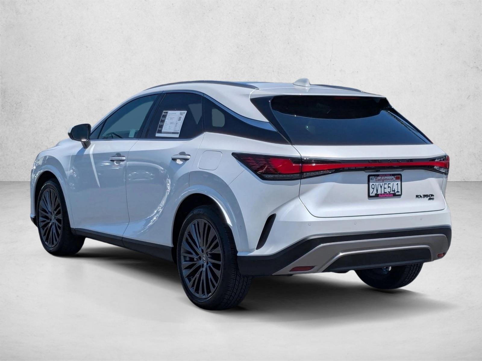 2025 LEXUS RX 350h RX 350h Luxury photo 3
