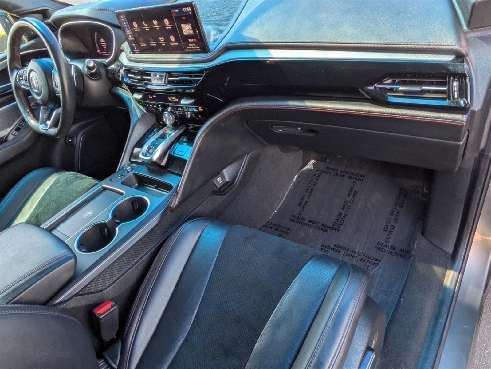 2025 Acura MDX A-Spec Package - Photo 24