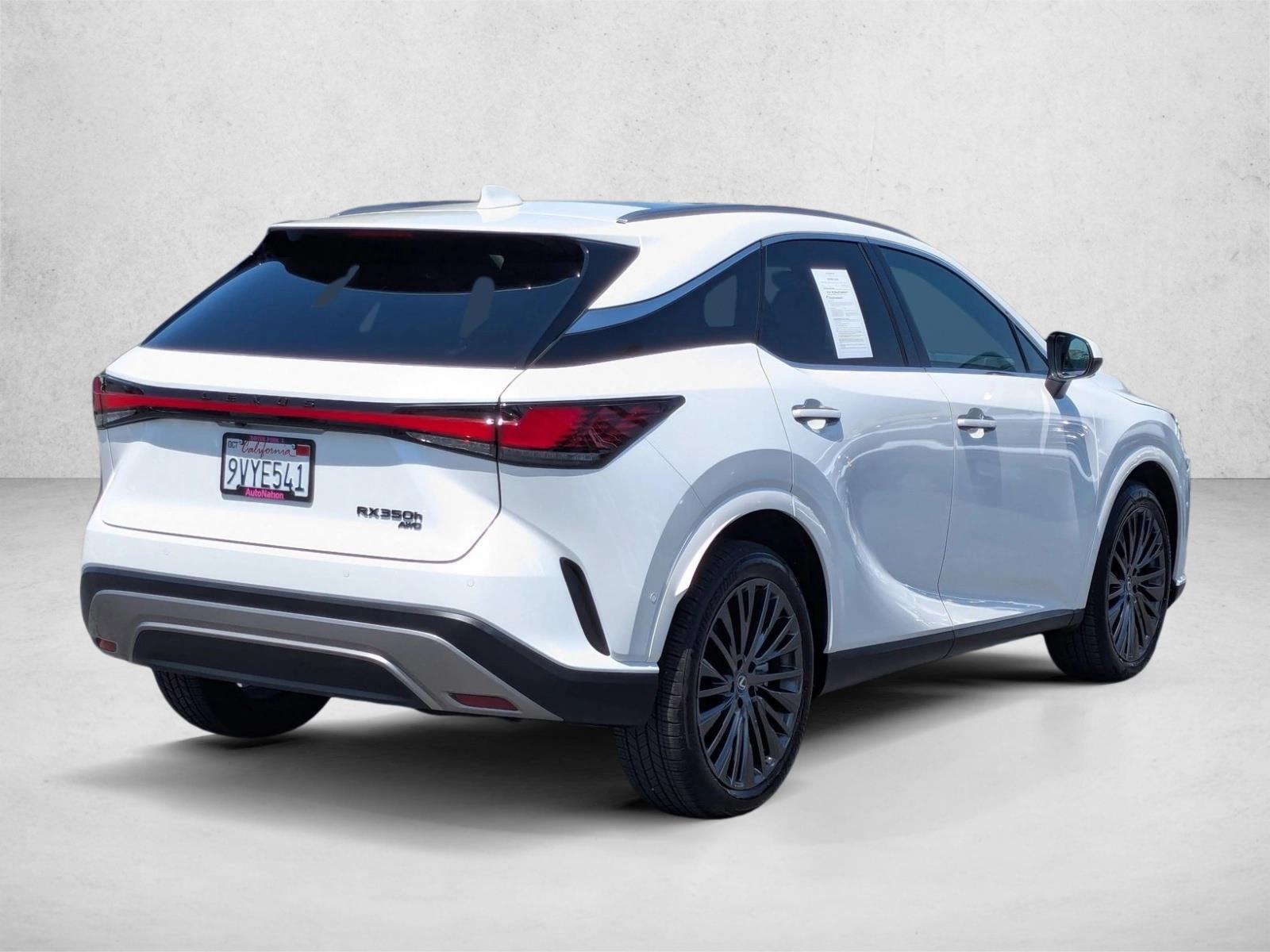 2025 LEXUS RX 350h RX 350h Luxury photo 4