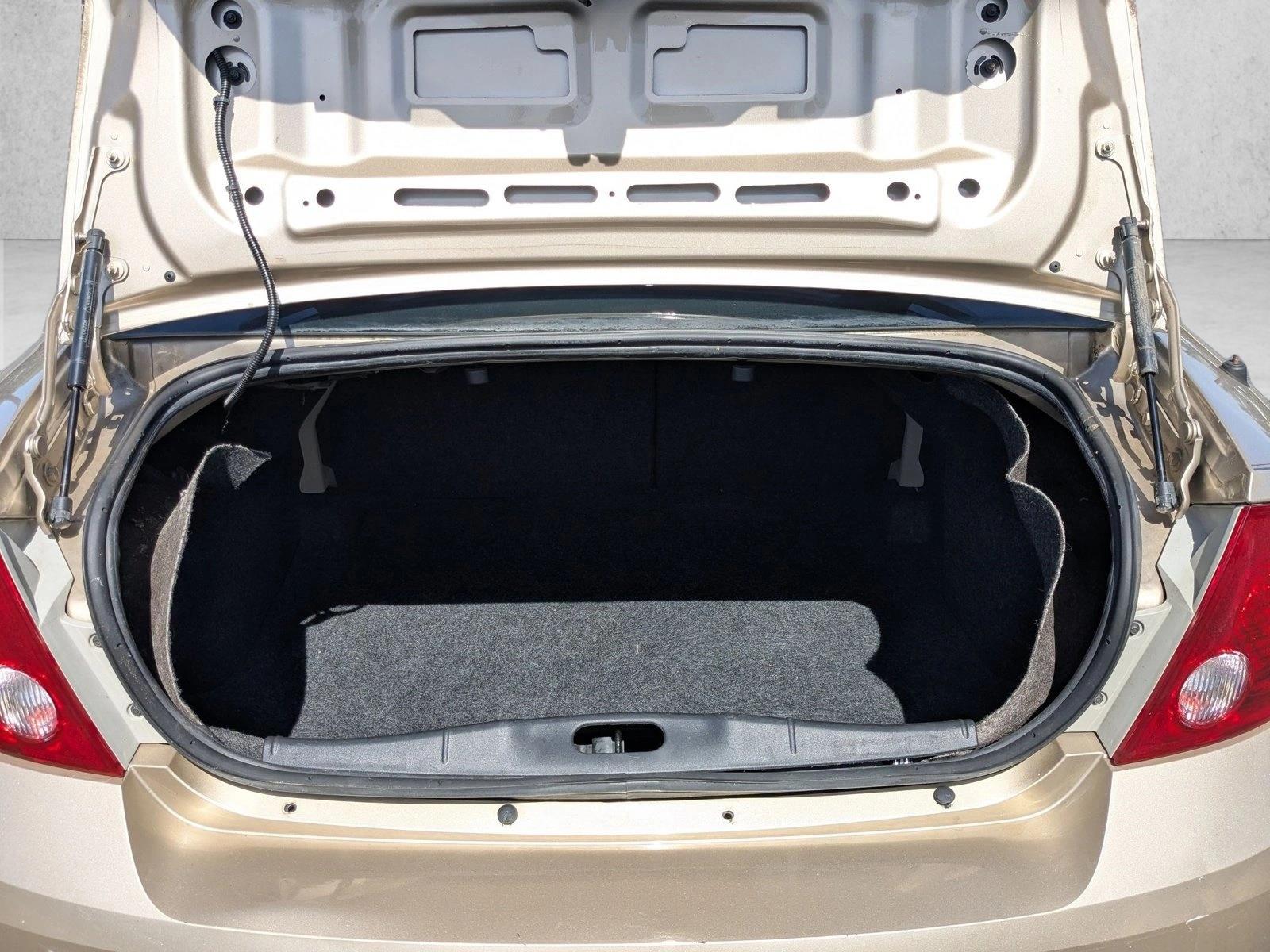 2006 Chevrolet Cobalt LS photo 6