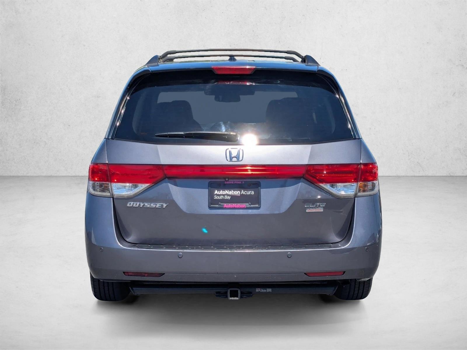 2015 Honda Odyssey Touring Elite photo 6