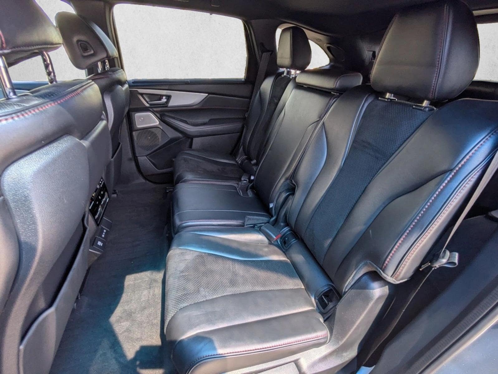 2025 Acura MDX A-Spec Package - Photo 20