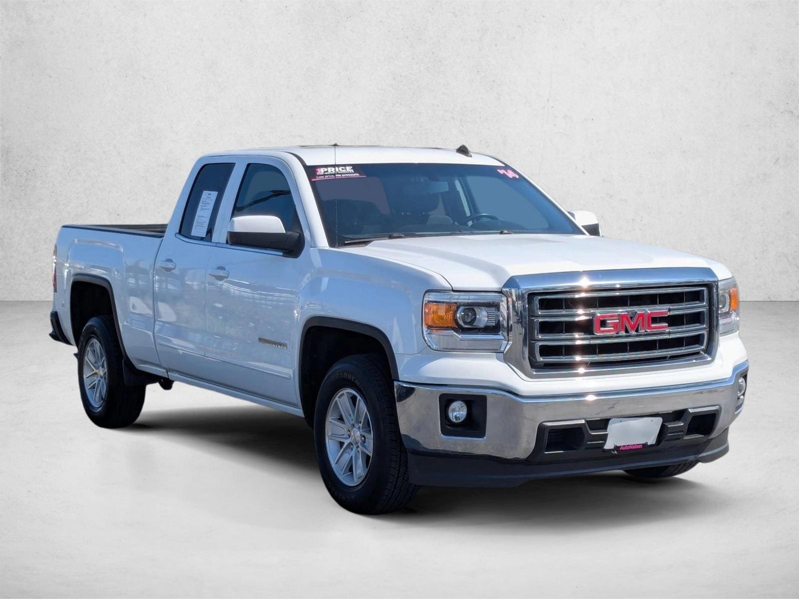 2014 GMC Sierra 1500 SLE photo 3