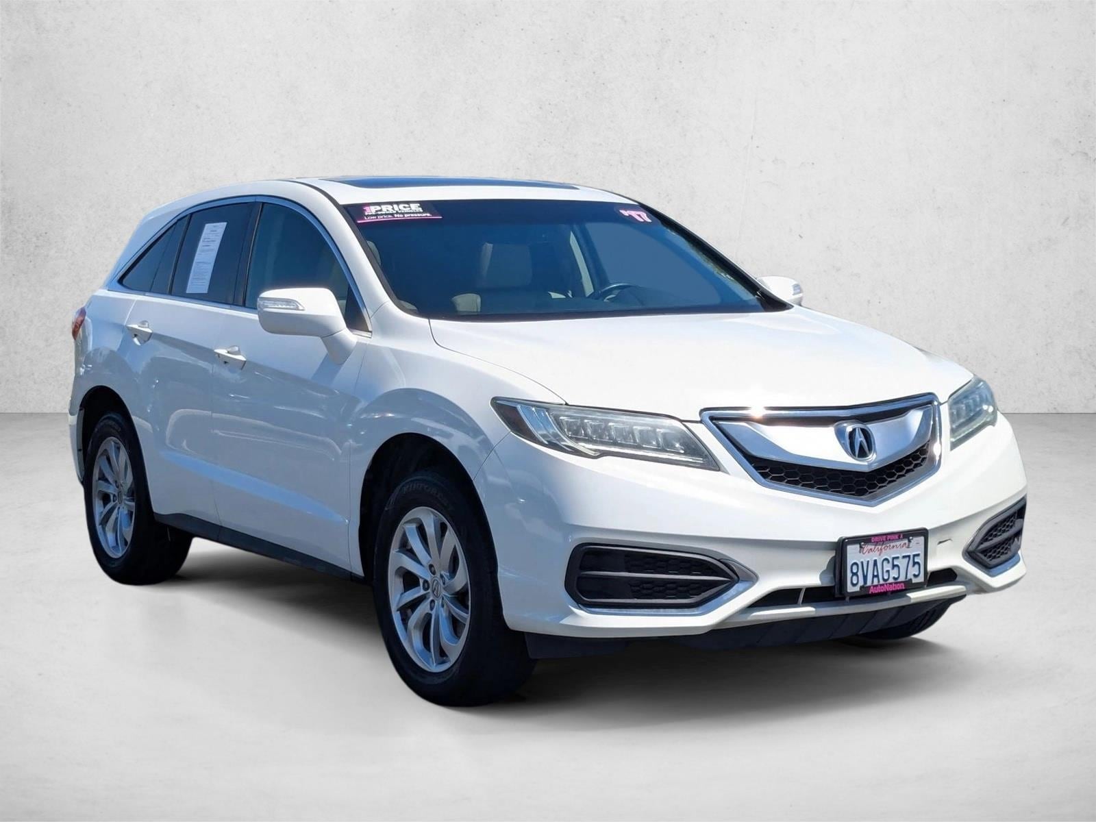 2017 Acura RDX photo 2