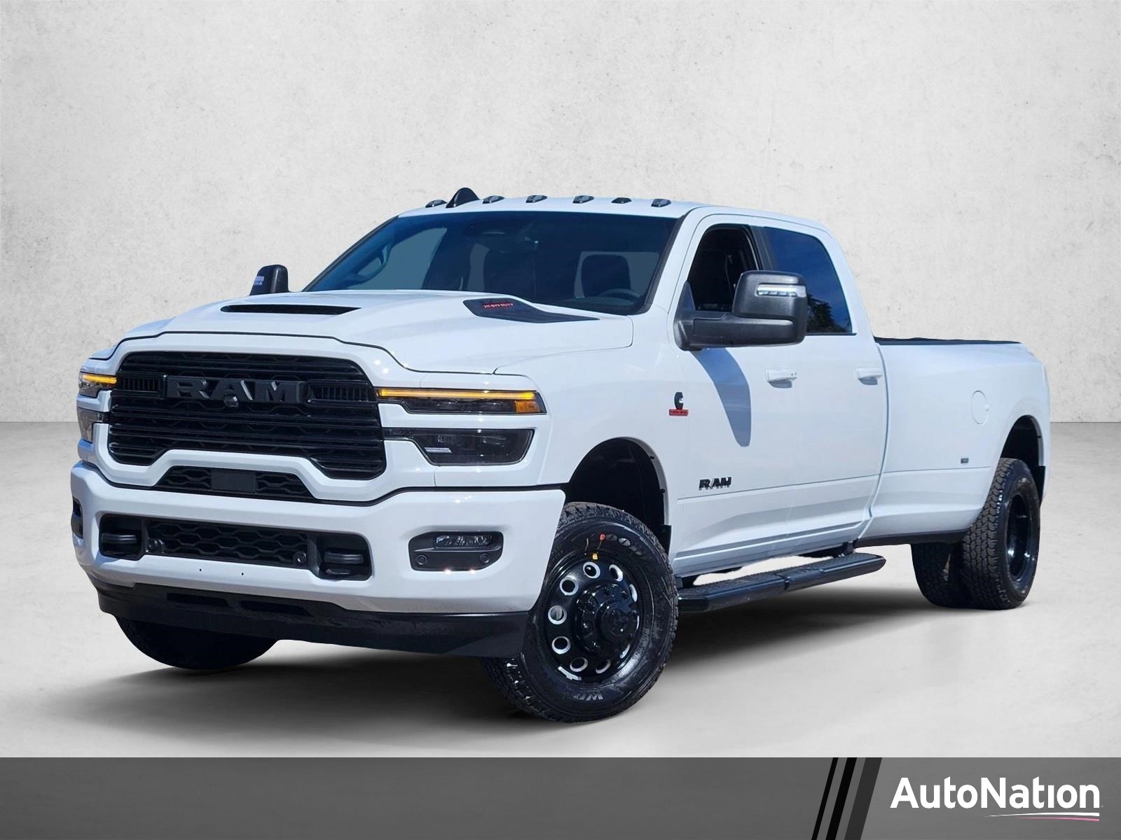 2026 RAM 3500 Laramie 4X4 Crew Cab LWB's photo