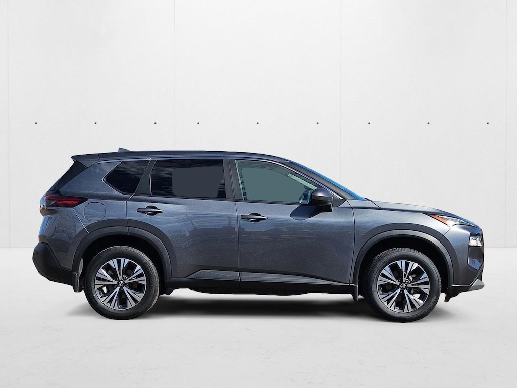 Used 2023 Nissan Rogue SV Sport Utility
