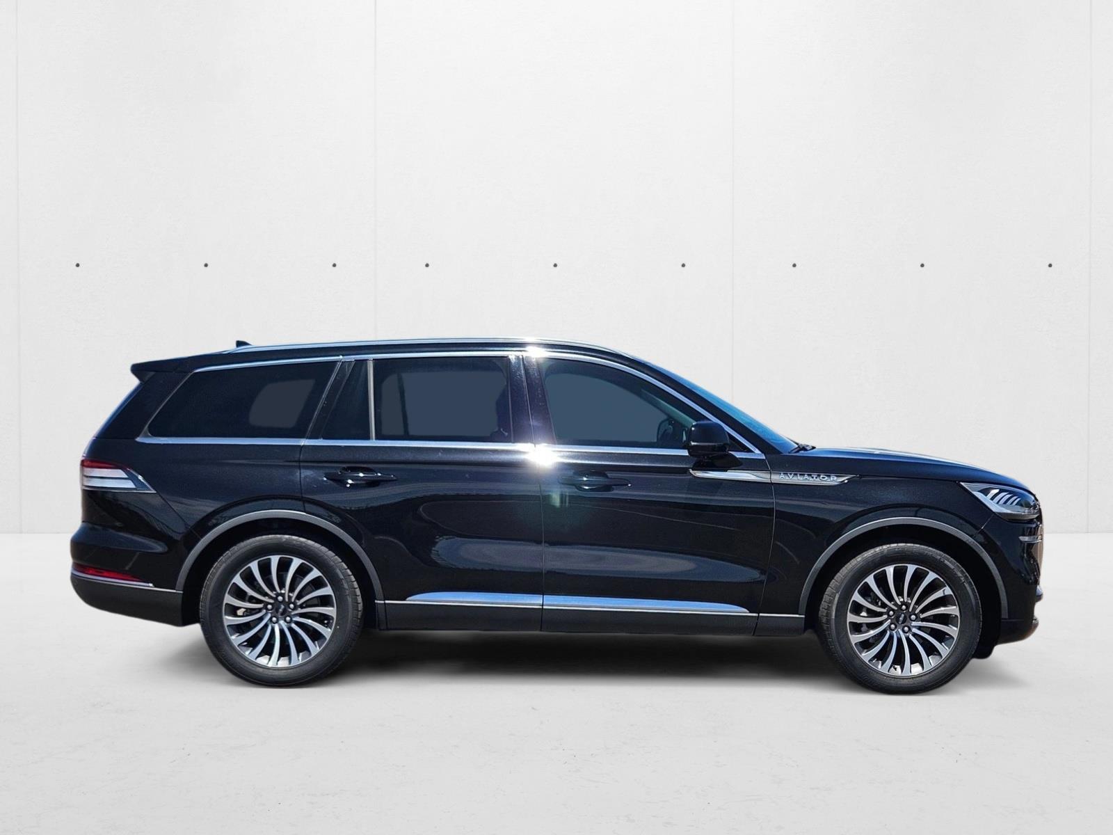 2020 Lincoln Aviator Reserve photo 4