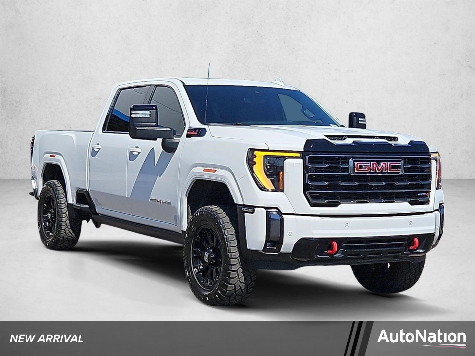 2024 GMC Sierra 4WD Crew Cab Standard Box AT4's photo