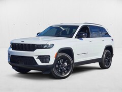 2025 Jeep Grand Cherokee Laredo SUV