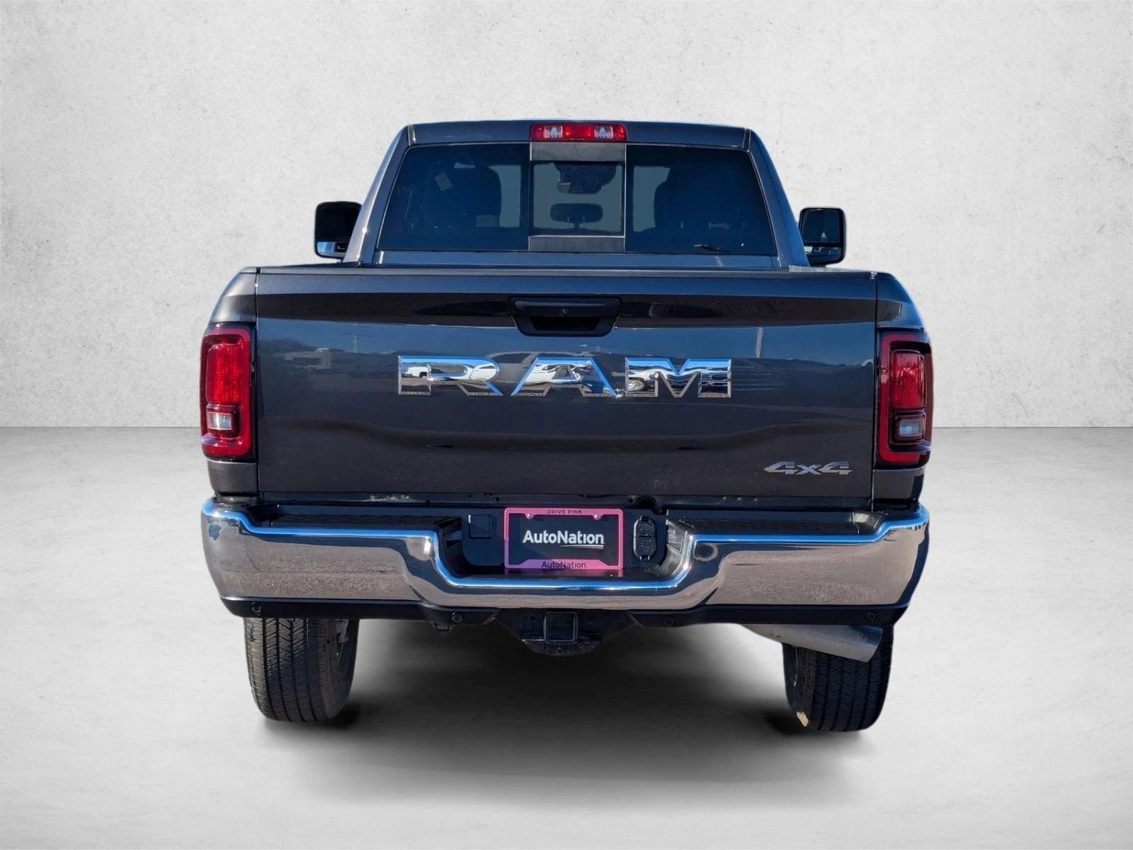 2025 RAM 3500 Tradesman - Photo 8