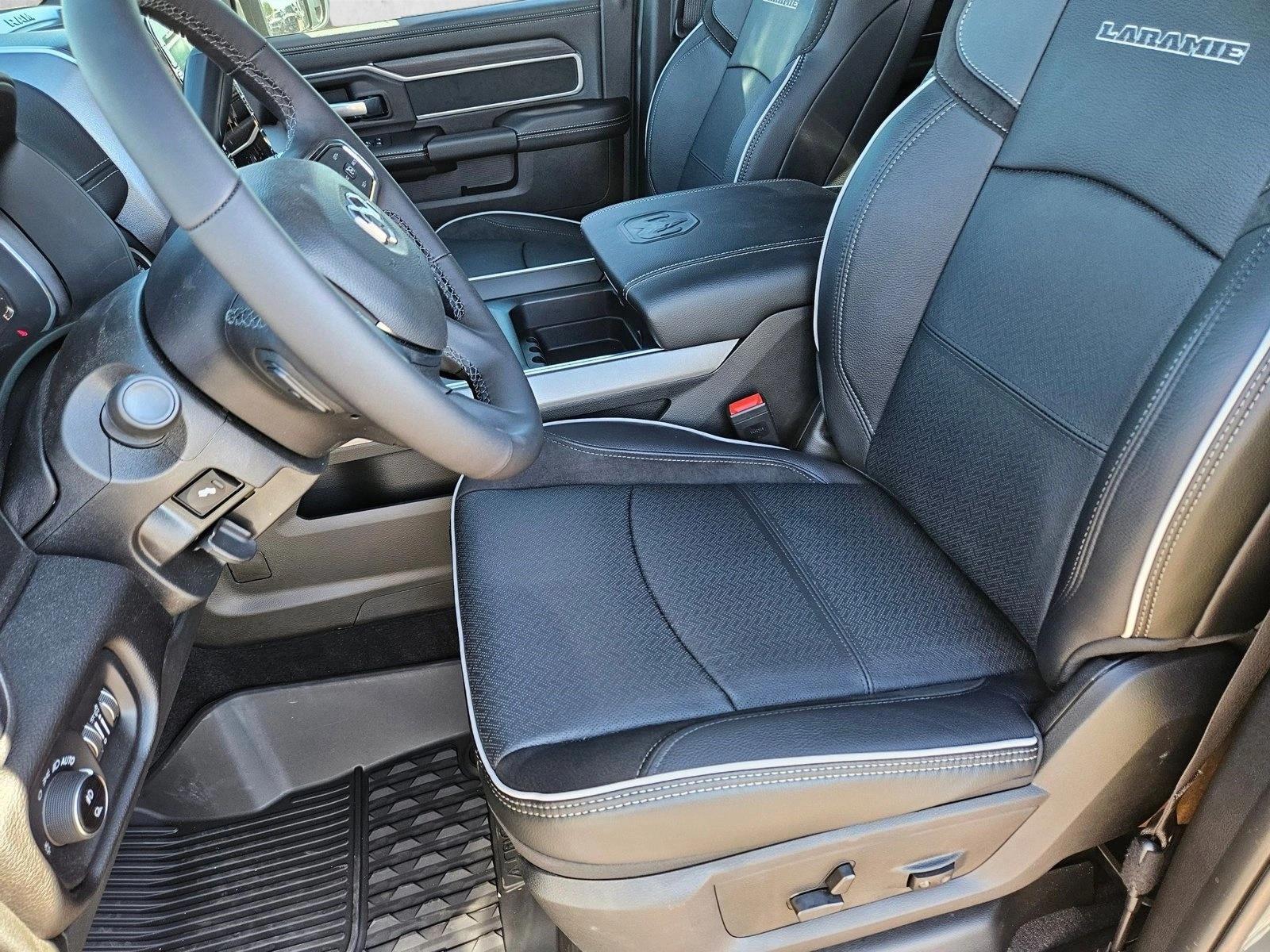 2026 Ram 2500 Laramie photo 4