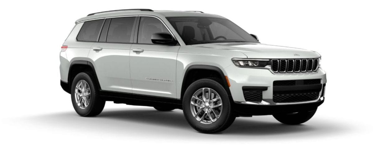 Jeep Grand Cherokee L in Bright White Clear-Coat