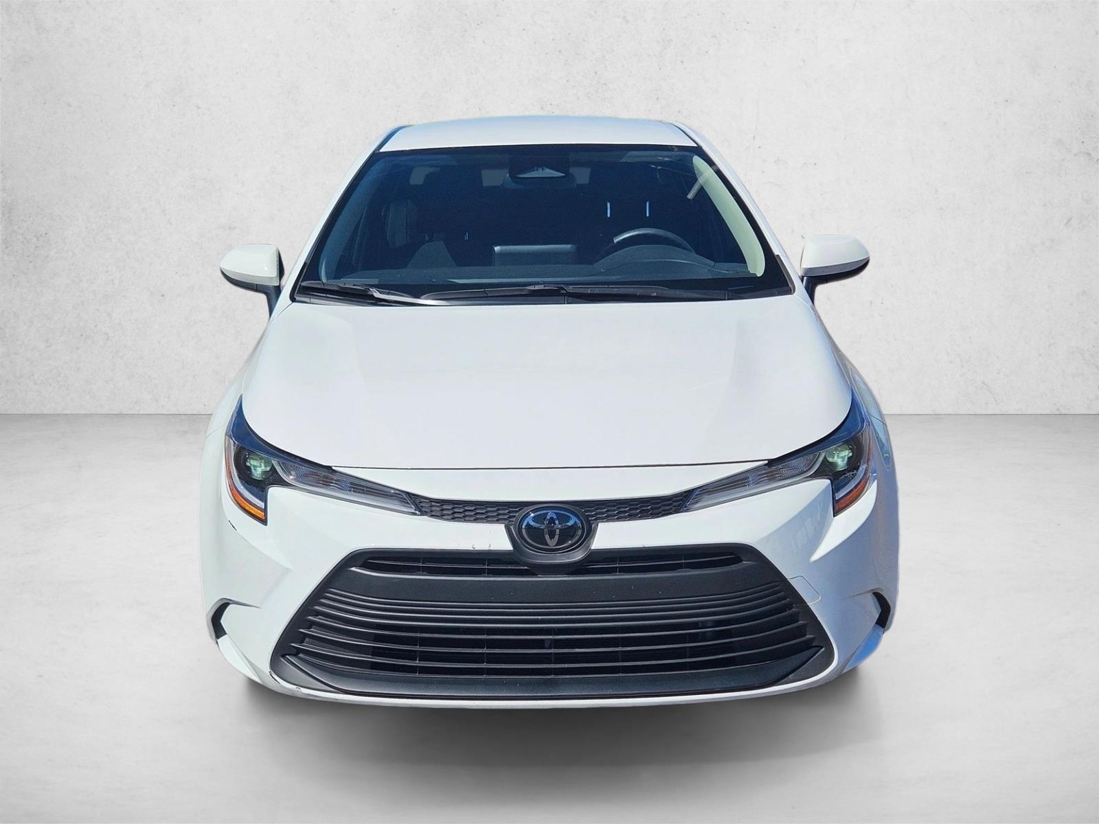 2024 Toyota Corolla LE photo 2