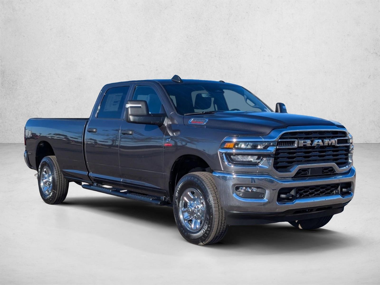 2025 RAM 3500 Tradesman - Photo 7