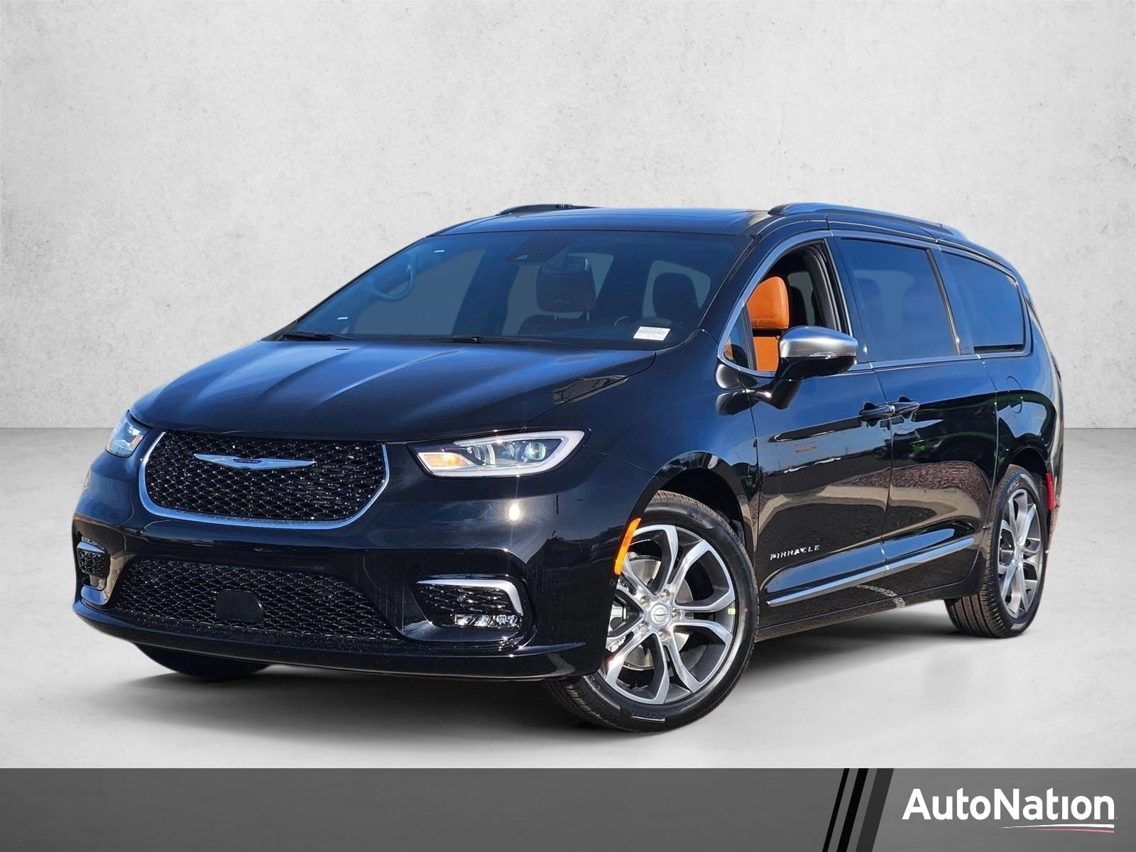 2026 Chrysler Pacifica Pinnacle's photo