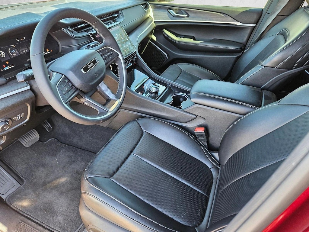 New 2025 Jeep Grand Cherokee Limited SUV