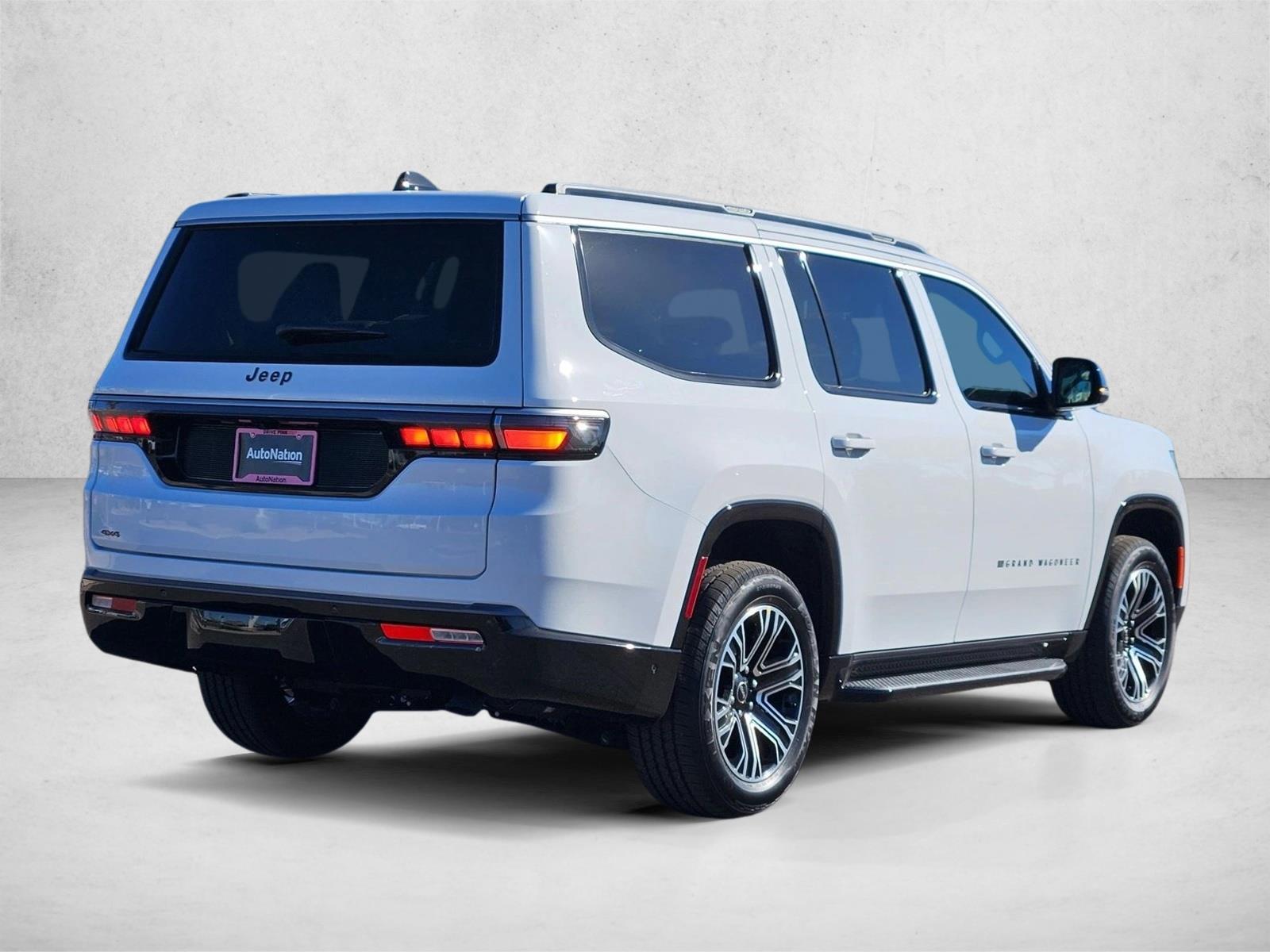 2026 Jeep Grand Wagoneer Base
