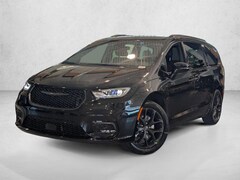 2026 Chrysler Pacifica Select Van Passenger Van