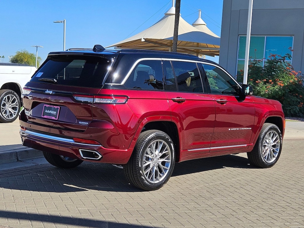 New 2025 Jeep Grand Cherokee Summit SUV