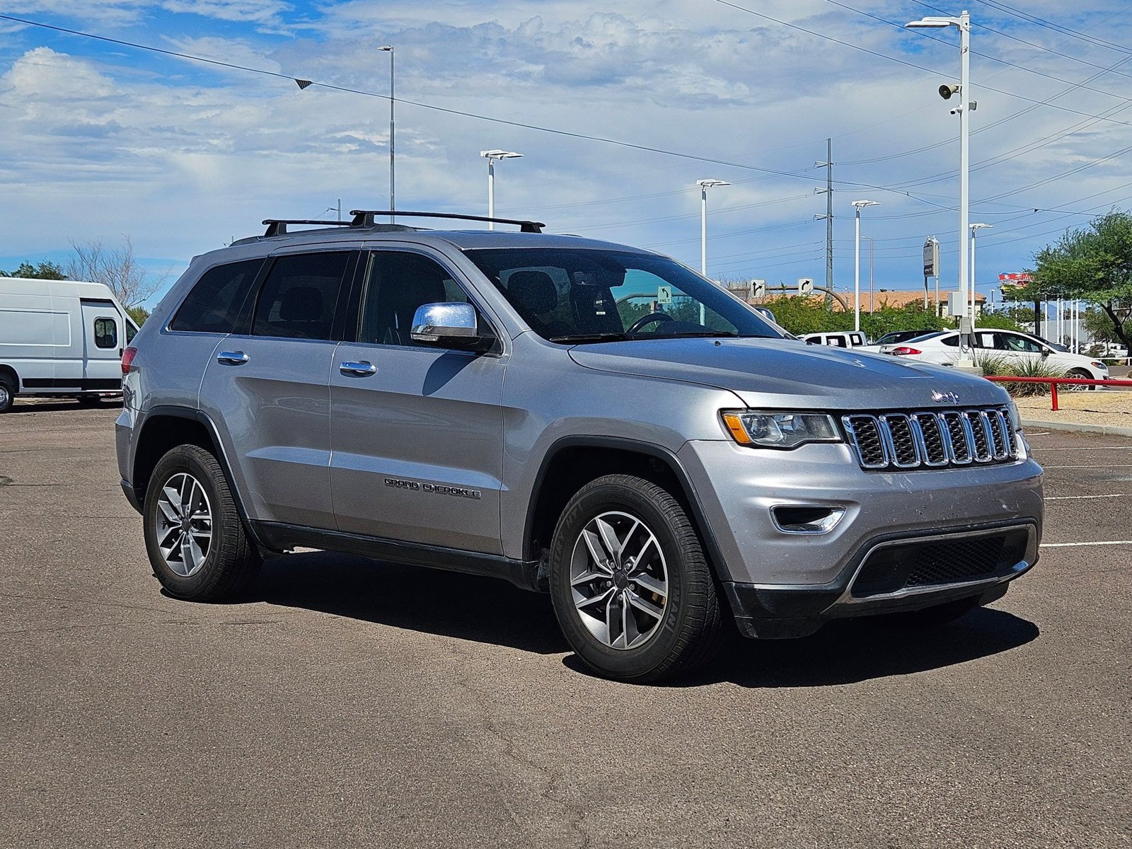2021 Jeep Grand Cherokee Limited Sport photo 2