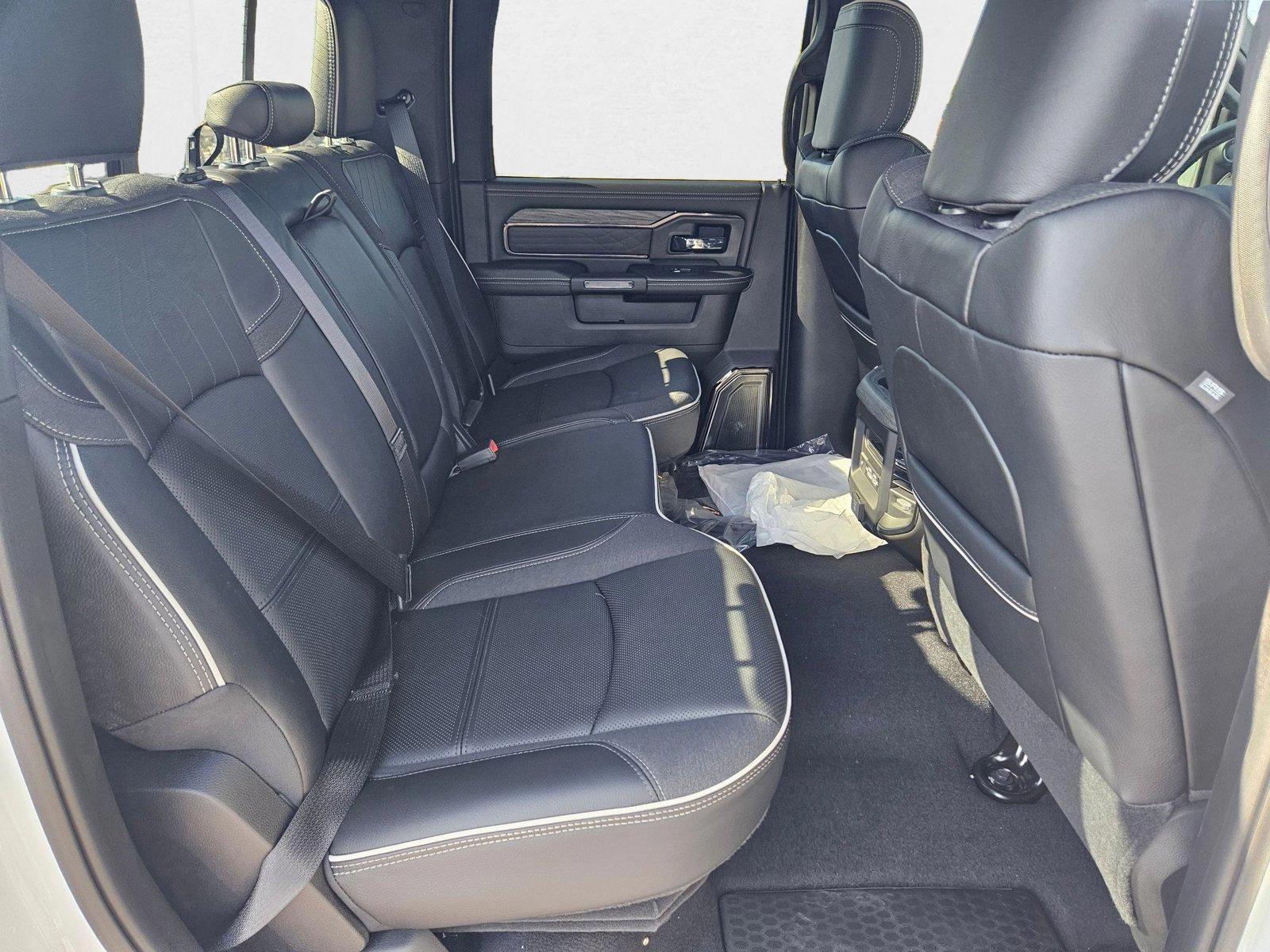 2025 RAM 2500 Limited - Photo 14