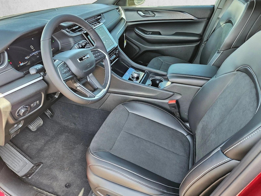 New 2025 Jeep Grand Cherokee Altitude X SUV