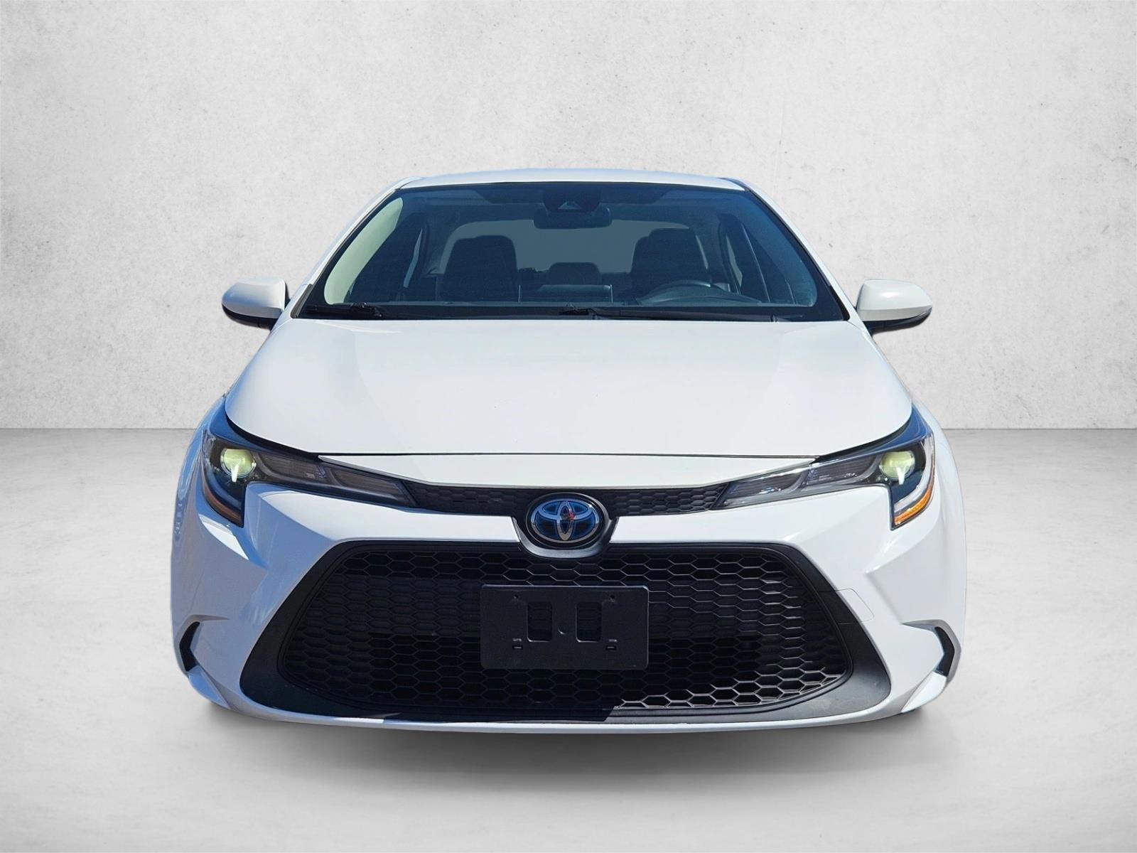 2021 Toyota Corolla Hybrid LE photo 2