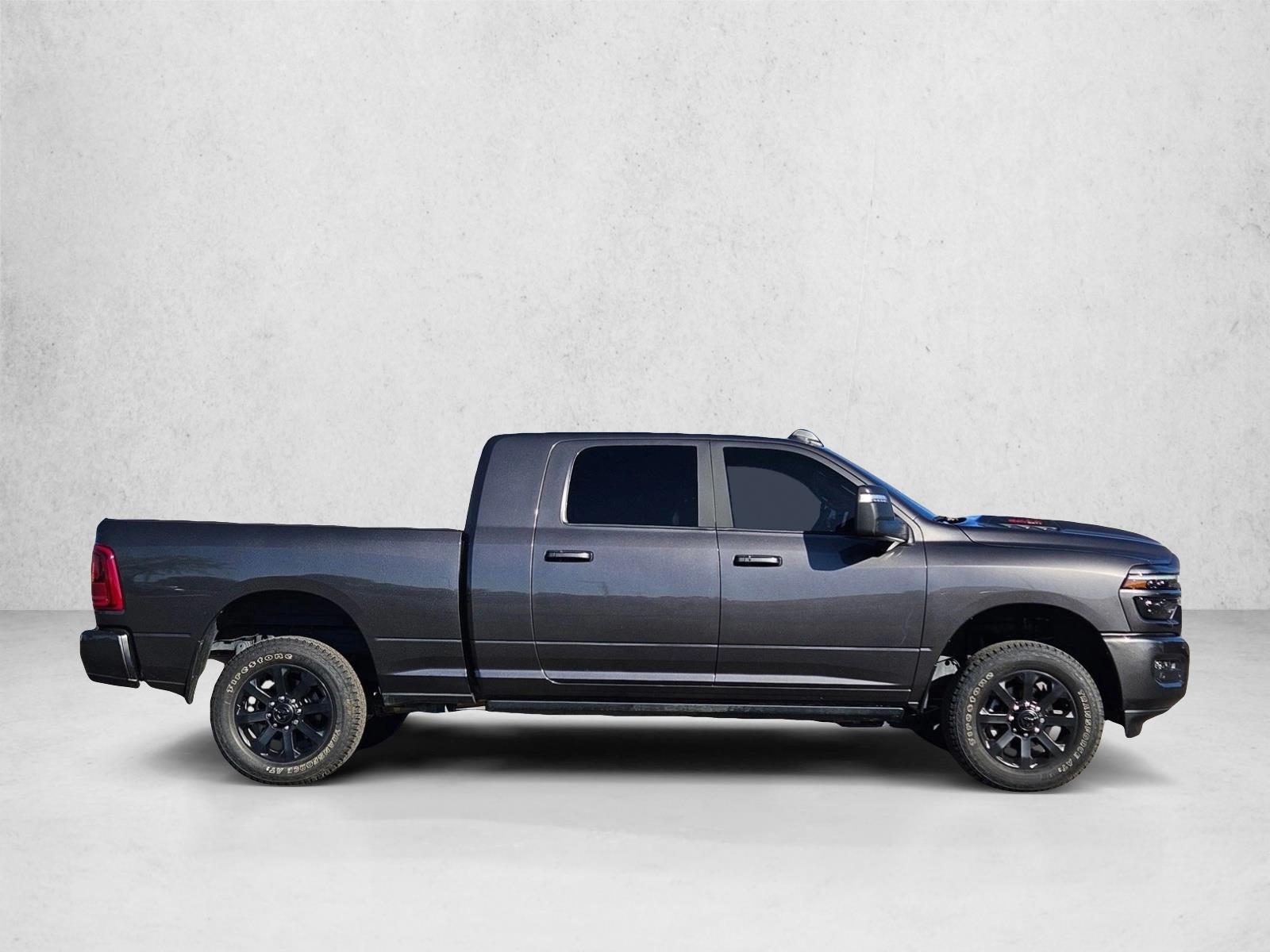 2025 Ram 2500 Laramie photo 4