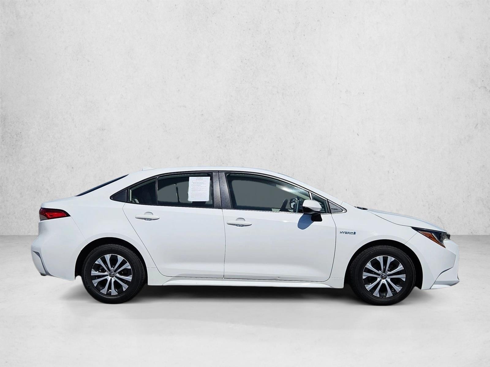 2021 Toyota Corolla Hybrid LE photo 4