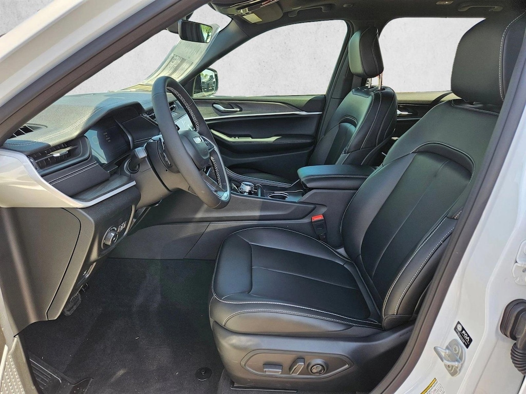 New 2026 Jeep Grand Cherokee Limited SUV