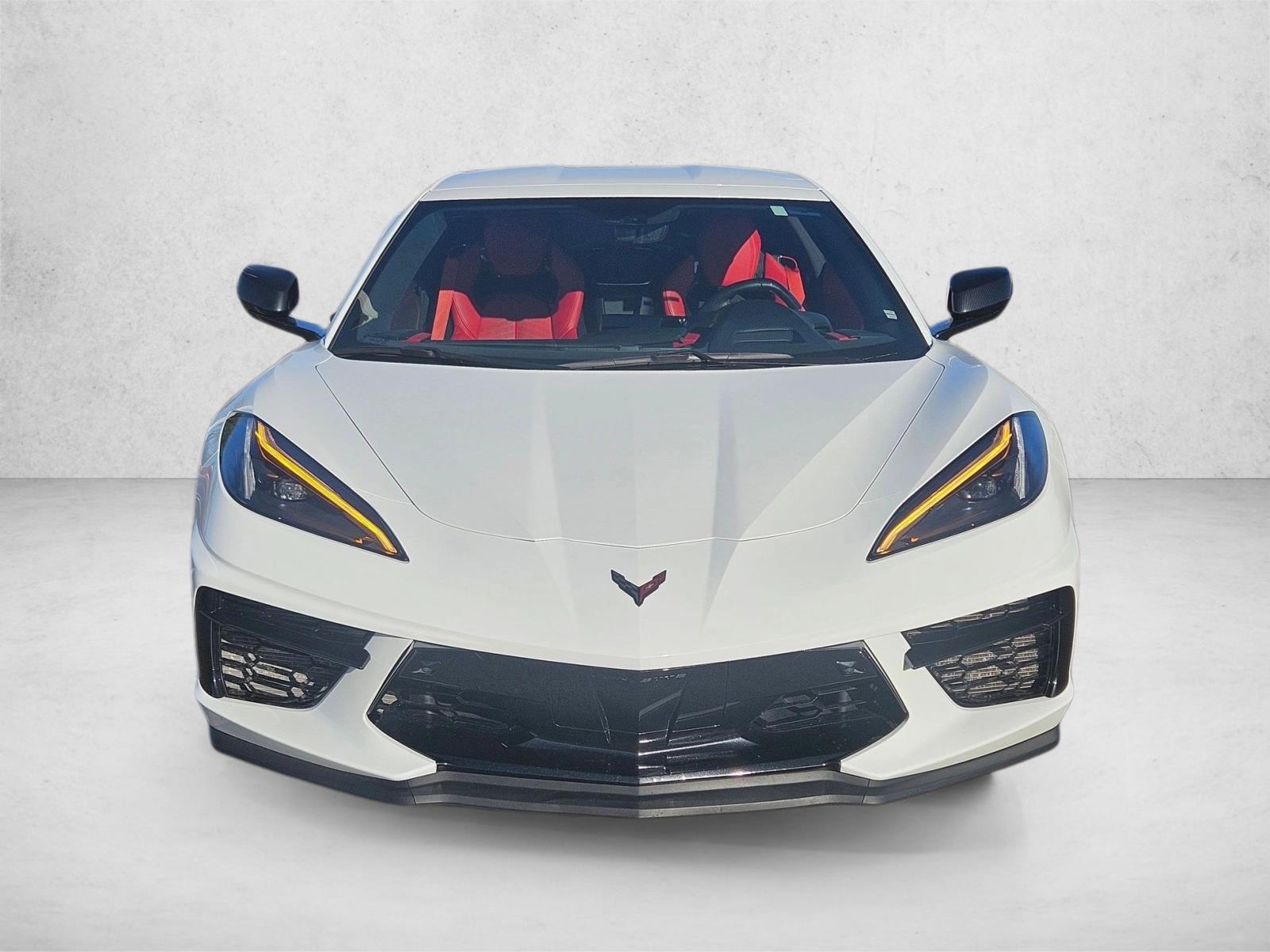 2021 Chevrolet Corvette 3LT photo 2