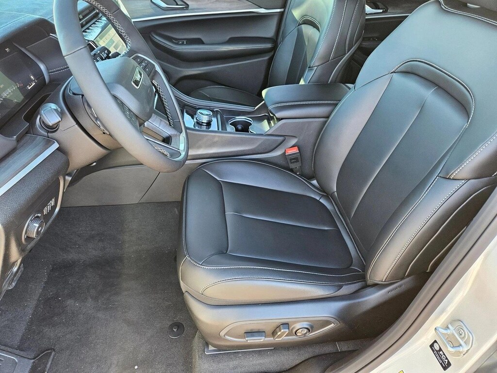 New 2025 Jeep Grand Cherokee Limited SUV