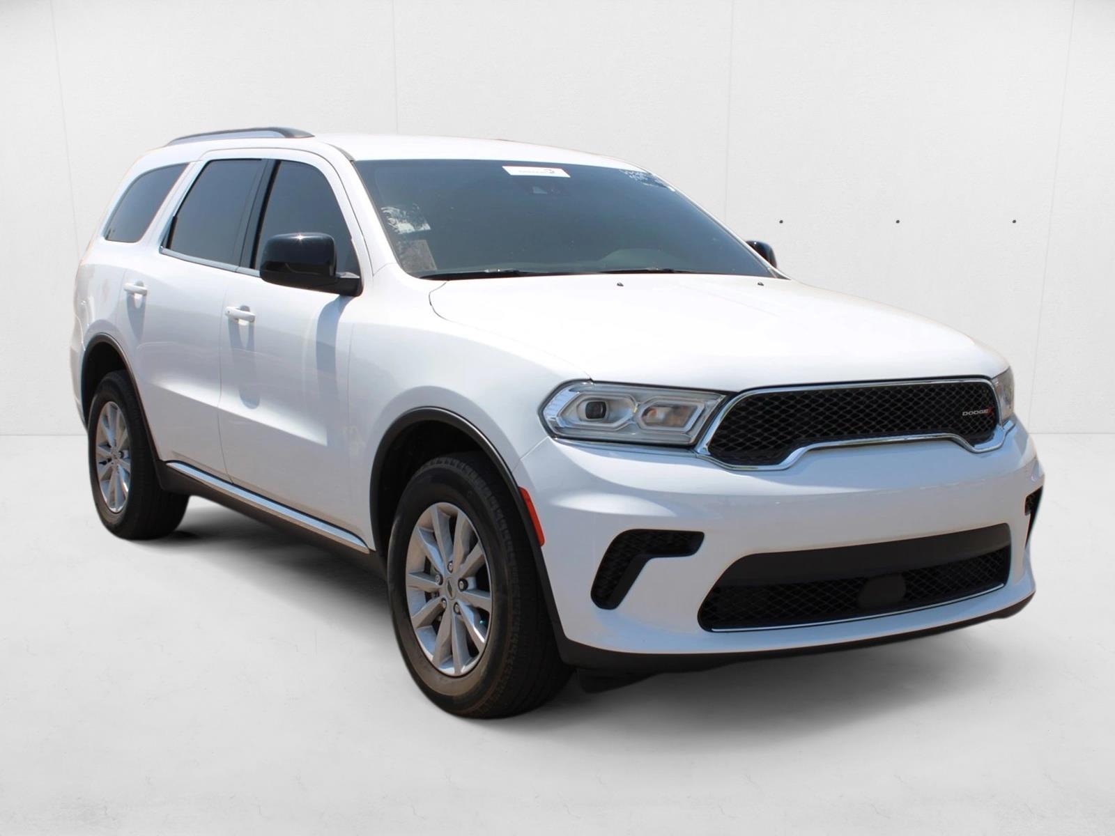 2023 Dodge Durango SXT photo 3