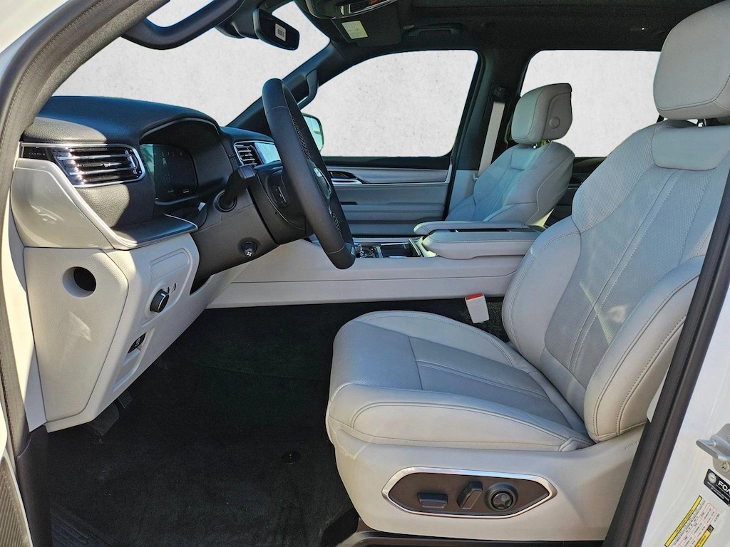 New 2026 Jeep Grand Wagoneer SUV