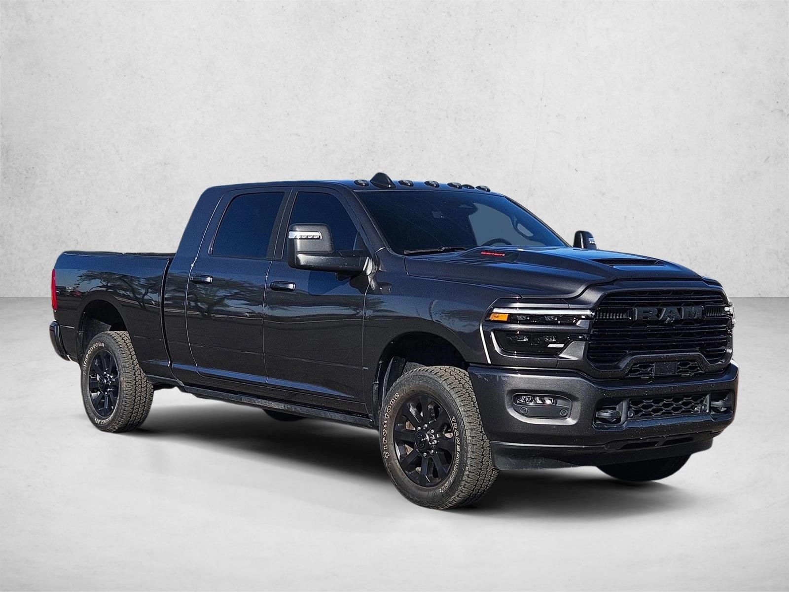 2025 Ram 2500 Laramie photo 3