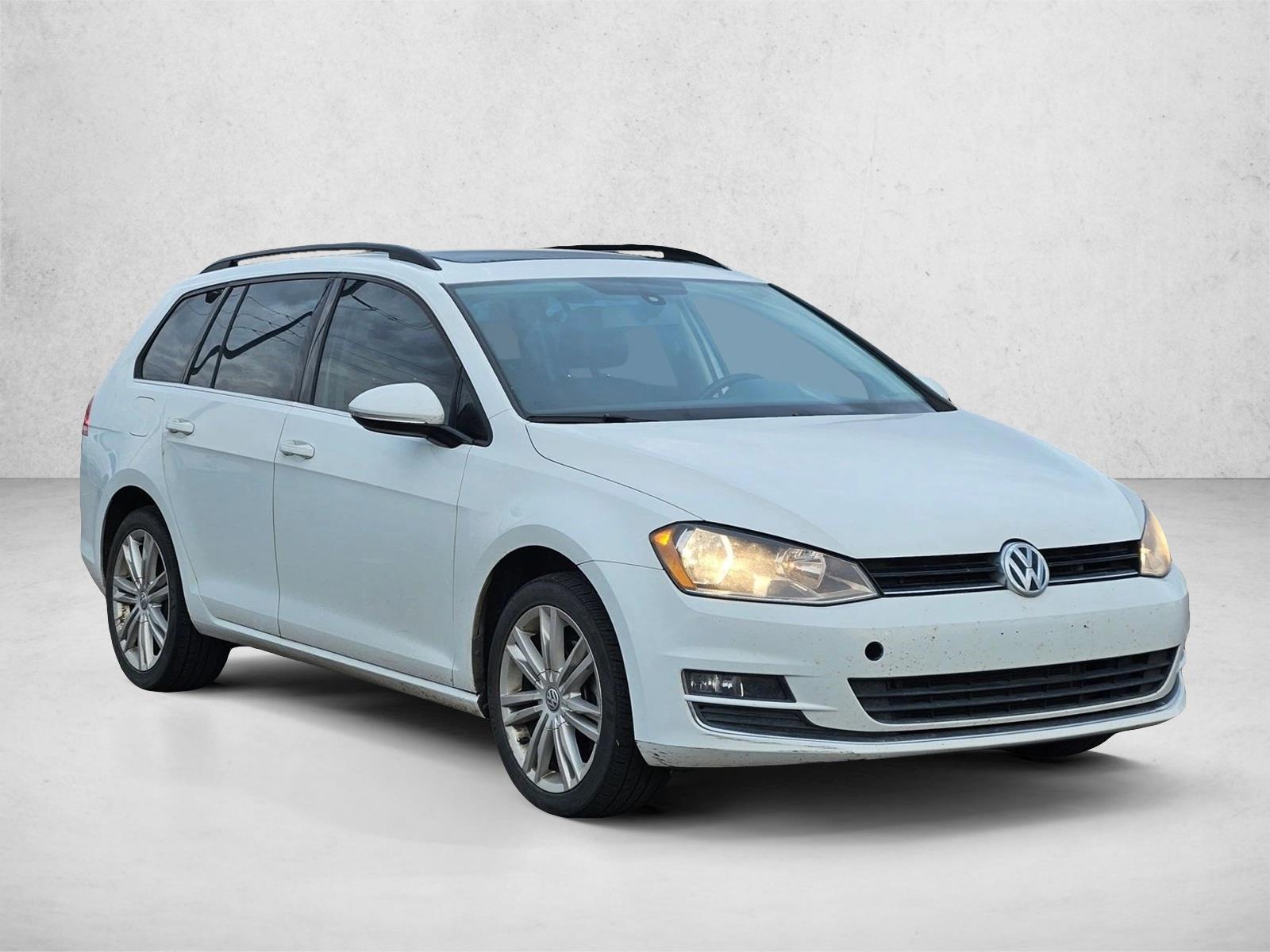 2015 Volkswagen Golf TDI S photo 2