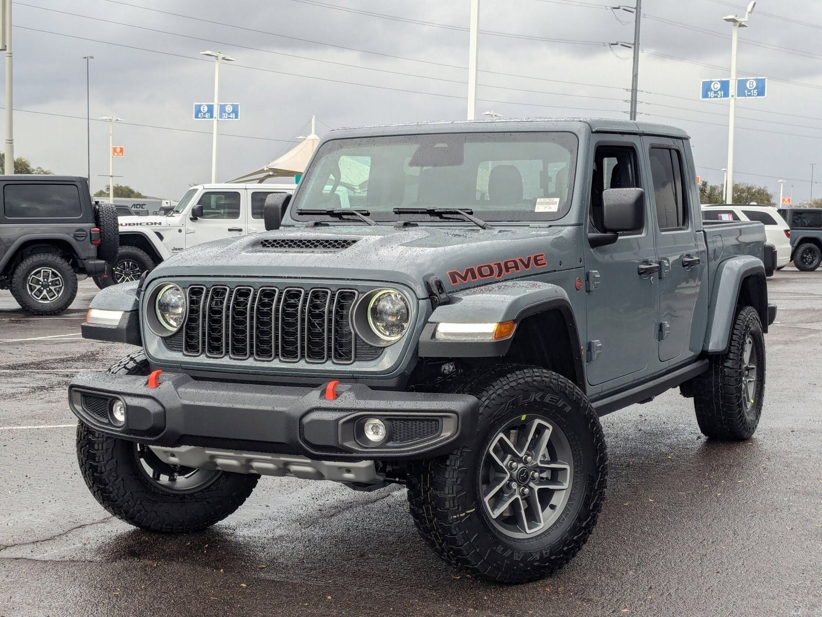 2026 Jeep Gladiator Mojave's photo
