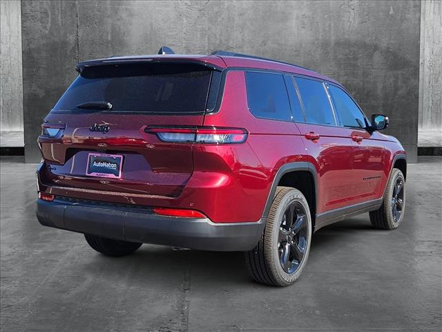 2024 Jeep Grand Cherokee Altitude X photo 2