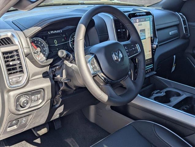 2025 Ram 1500 Laramie photo 3