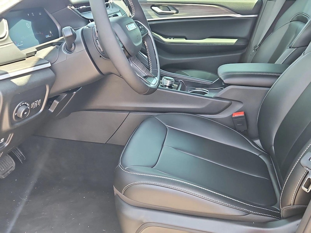 New 2026 Jeep Grand Cherokee Limited SUV