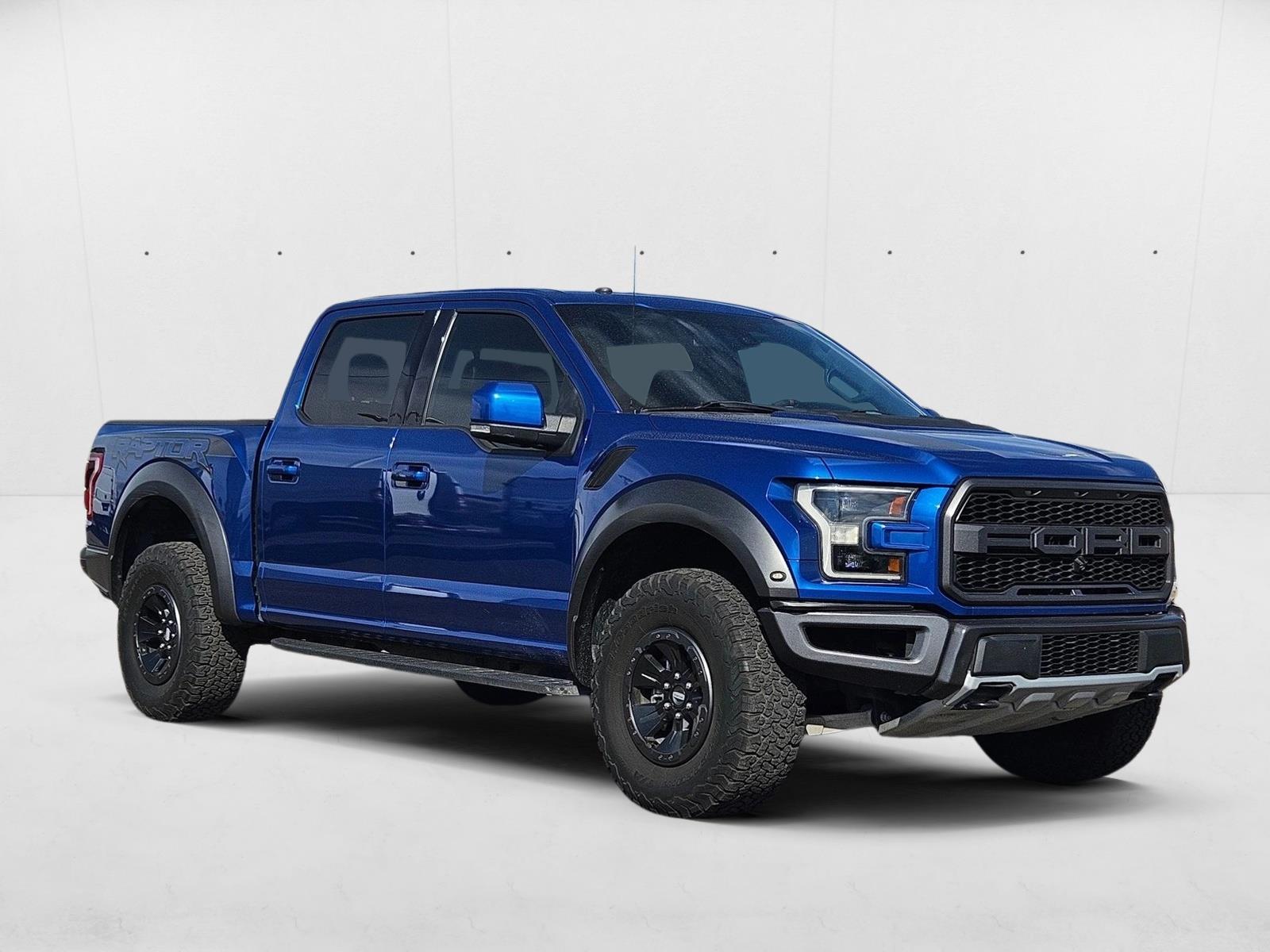 2017 Ford F-150 Raptor photo 3