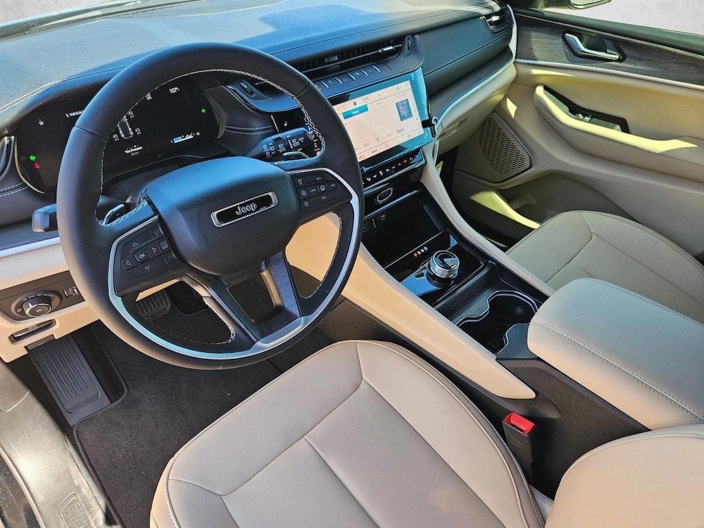 New 2026 Jeep Grand Cherokee Limited SUV