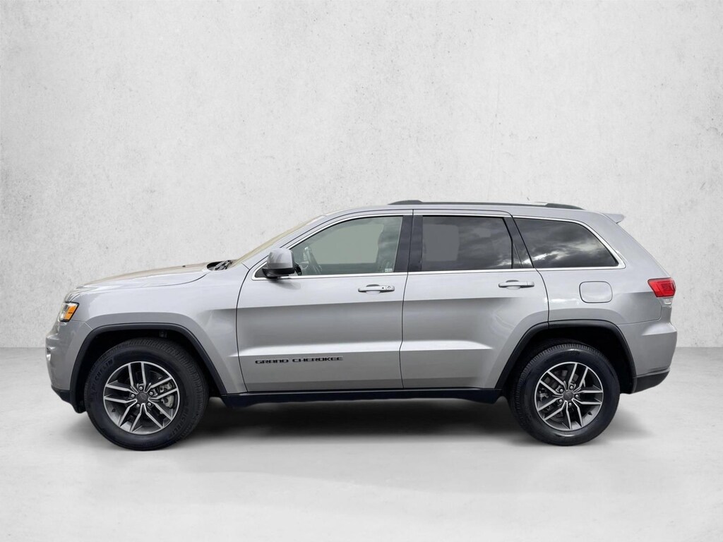 Used 2019 Jeep Grand Cherokee Laredo E Sport Utility