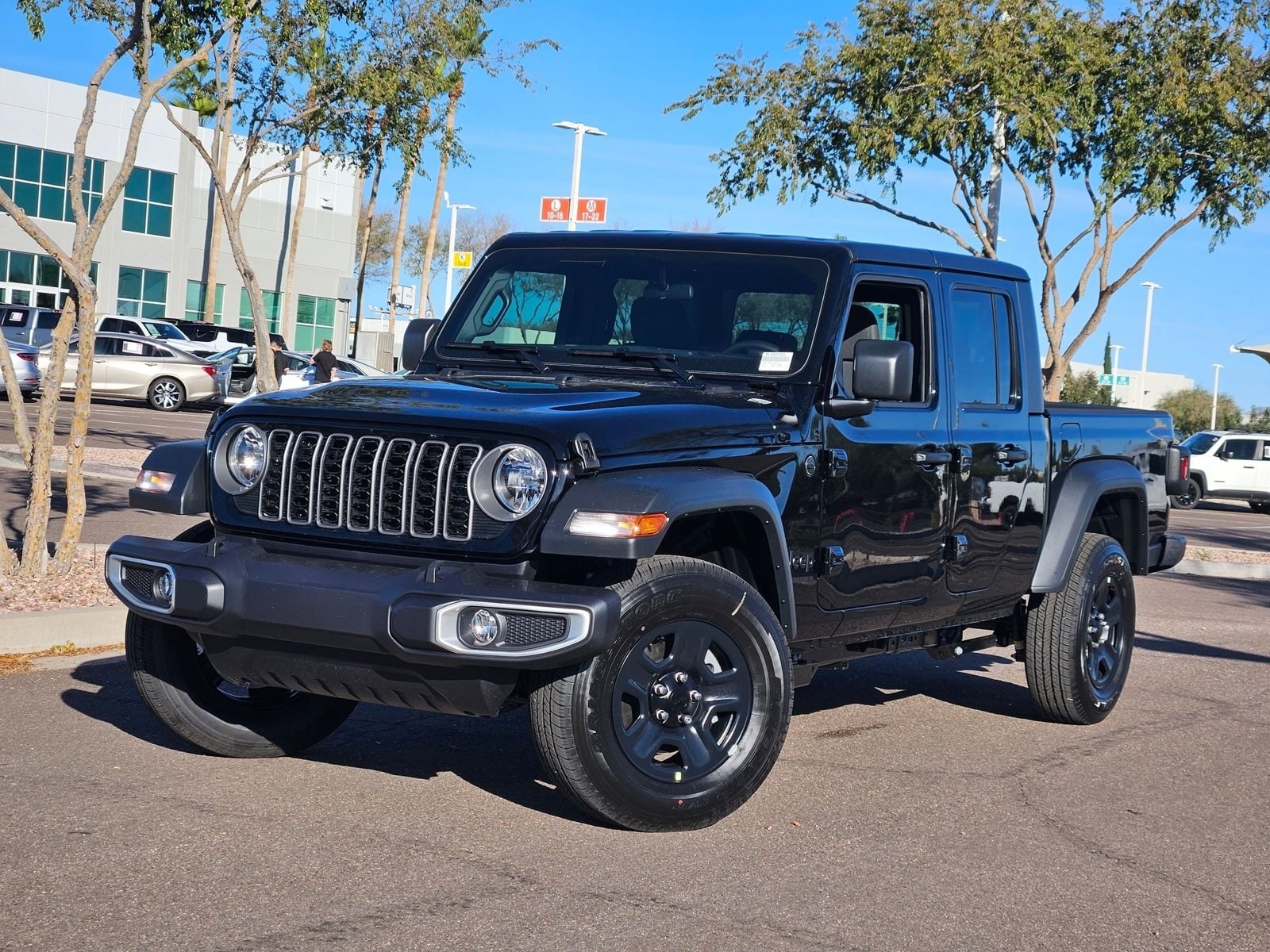 2026 Jeep Gladiator Sport's photo