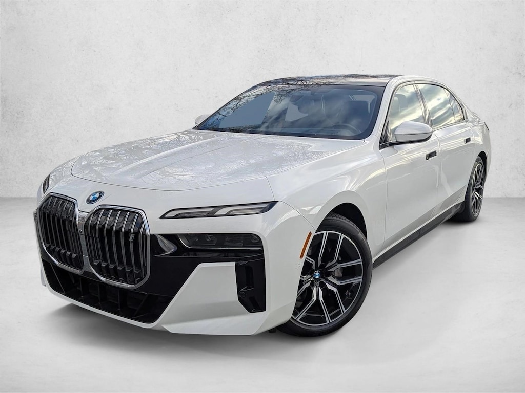 Used 2024 BMW i7 xDrive60 4dr Car